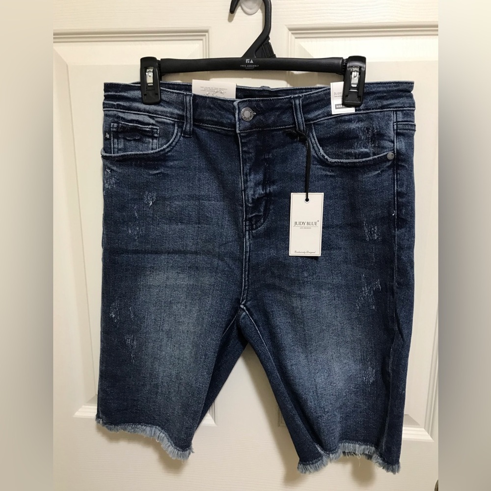 Judy blue shorts NWT xl